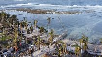 آثار إعصار راي على جزيرة سيارجاو، في جنوب الفلبين.