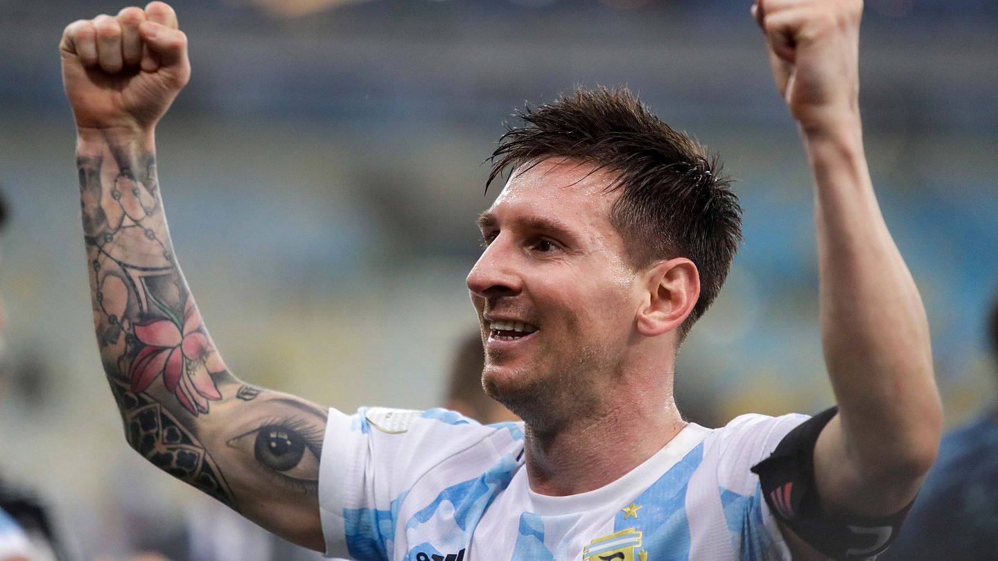 DOHA - Lionel Messi of Argentina during the FIFA World Cup Qatar 2022 group  C match between