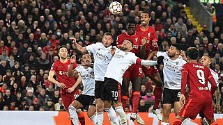 Az első gólt Ibrahima Konate (piros 5-ös) szerezte a Liverpool-Benfica mérkőzésen.