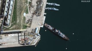 Крейсер "Москва" в порту Севастополя. 7 апреля 2022 года.