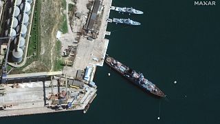Uydu görüntüleri sağlayan Maxar şirketinin çektiği Rusya'ya ait 'Moskva' isimli kruvazörün, Kırım'a bağlı Sivastopol Limanı'ndaki hali