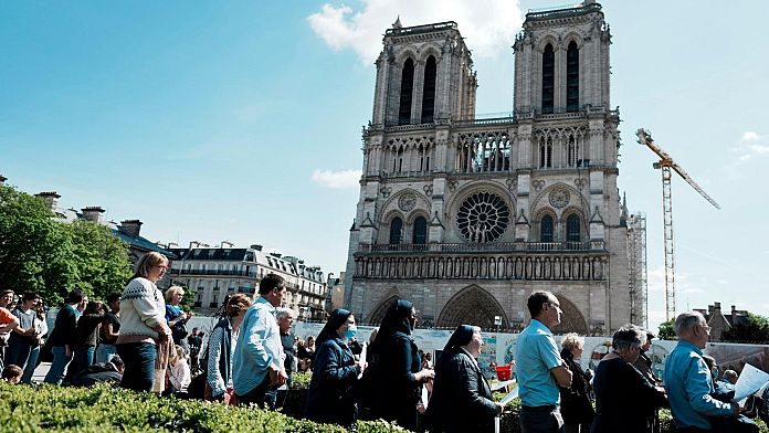 Archaeologists to open mystery Notre Dame sarcophagus
