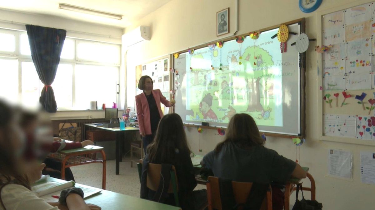 Ukrán tanulók egy görög iskolában