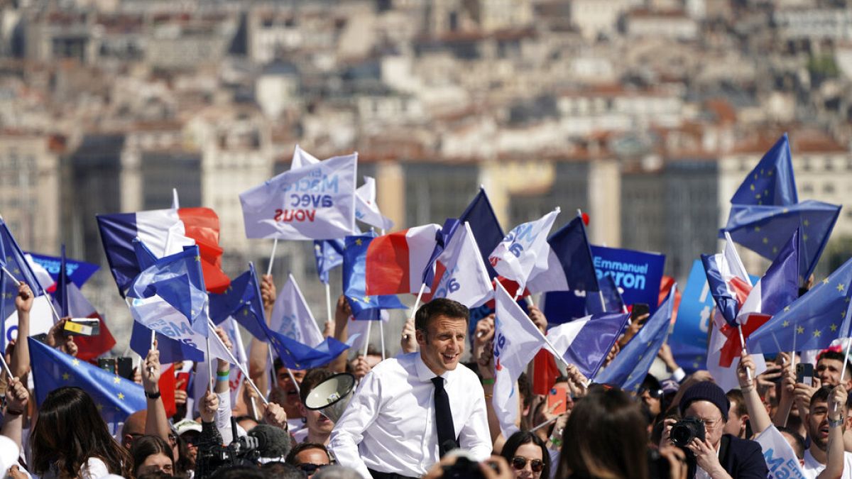 Προεκλογική συγκέντρωση του Εμανουέλ Μακρόν στη Μασσαλία