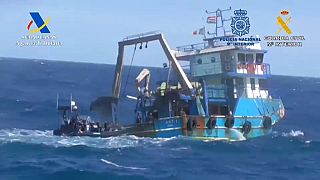 El pesquero interceptado al sur de Canarias
