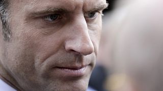 Il presidente uscente Emmanuel Macron