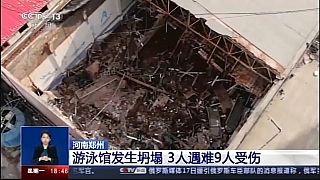 انهيار مبنى يضم بركة سباحة في مقاطعة خنان وسط الصين 