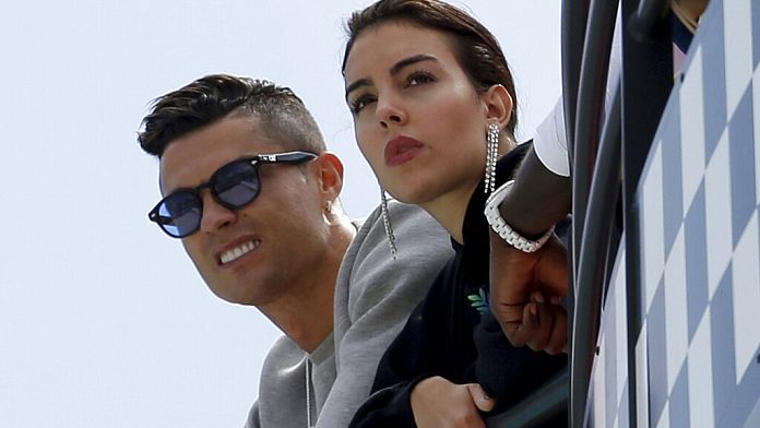 Ronaldo (37) und Partnerin (28) trauern um Baby - Zwillingsschwester wohlauf