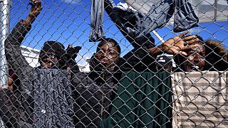 Μετανάστες στον καταυλισμό φιλοξενίας μεταναστών Πουρνάρα στην Κύπρο
