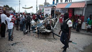 Haiti'de küçük uçağın caddeye düşmesi sonucu 6 kişi hayatını kaybetti
