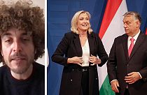 A jobb oldalon Marine Le Pen és Orbán Viktor, a bal oldalon Steven Forli történész