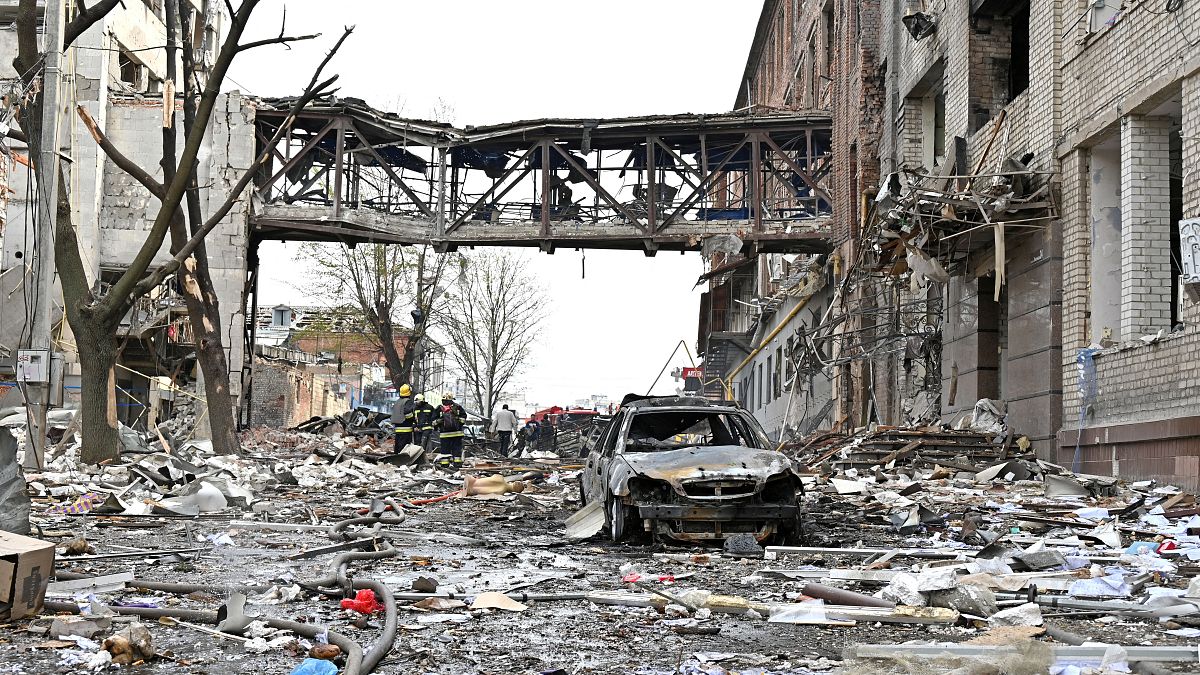 Ein Bild der Zerstörung in einer Stadt im Osten der Ukraine