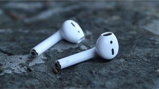 Unos airpods de Apple