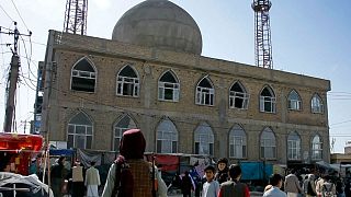 انفجار در مسجد شیعیان ده‌ها کشته و زخمی برجای گذاشت