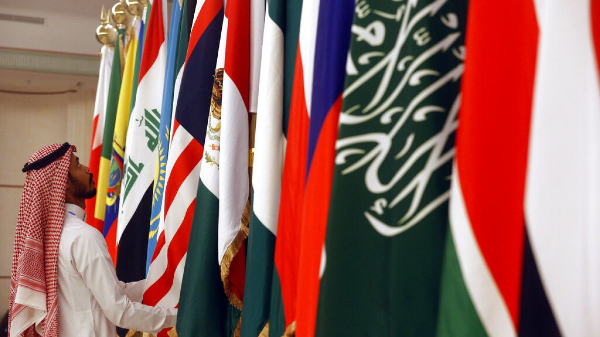 İran ile Suudi Arabistan arasında müzakereler (arşiv)