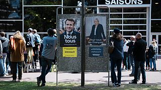 Cartazes da campanha eleitoral em França