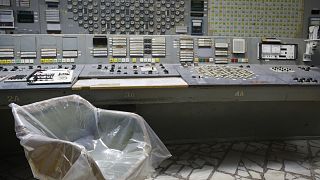 Archív fotó: üres irányítóterem a csernobili erőmű 3-as reaktorában