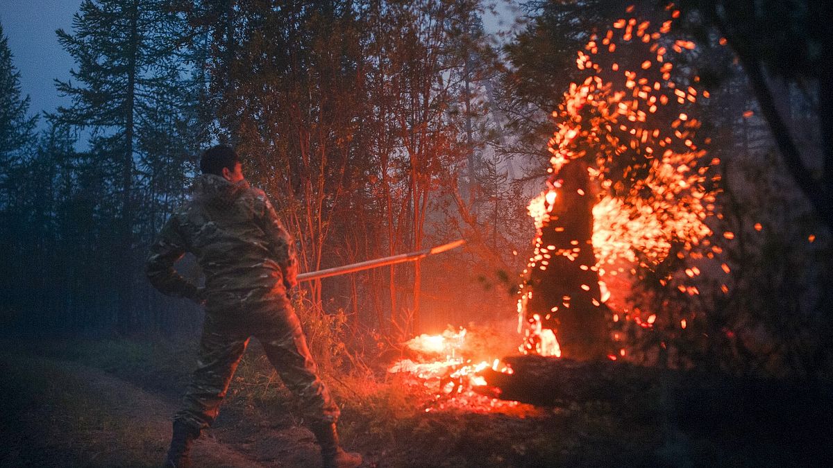 Лесной пожар в Якутии 22 июля 2021