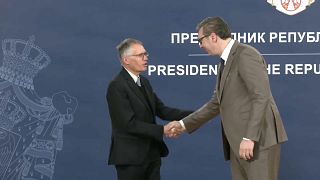 El director Genral de Stellantis se reúne con el presidente de Serbia