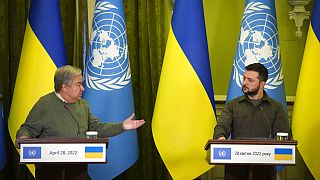 Guterres e Zelensky durante la conferenza stampa congiunta. (Kiev, 28.4.2022)