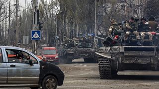 Российские танки в Мариуполе 23 апреля 2022