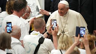Le pape François au Vatican, jeudi 28 avril 2022.