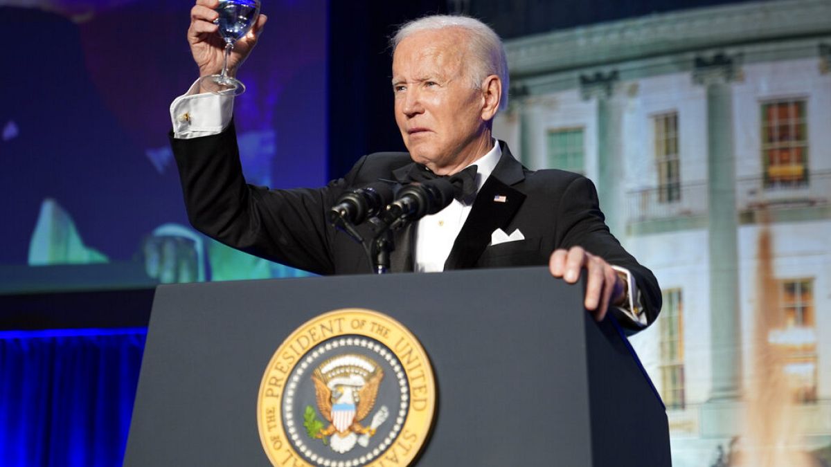 Joe Biden, presidente de EE.UU., durante la cena de los corresponsales de la Casa Blanca 2022, en Washington. 