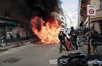 Поджог на улице Парижа, 1 мая 2022 года.