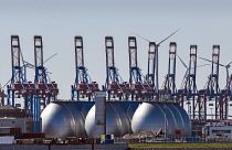 خزانات لإنتاج الغاز الحيوي في ميناء هامبورغ-ألمانيا