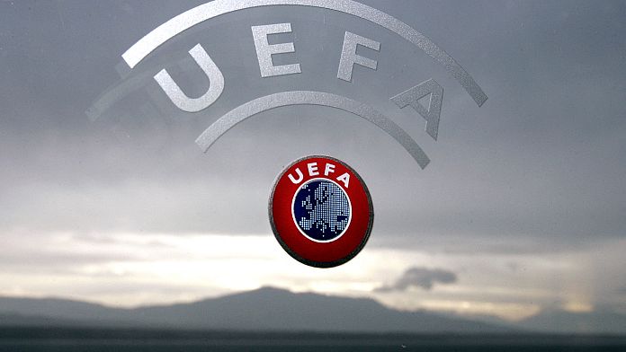 Die UEFA zeigt Russland die Rote Karte