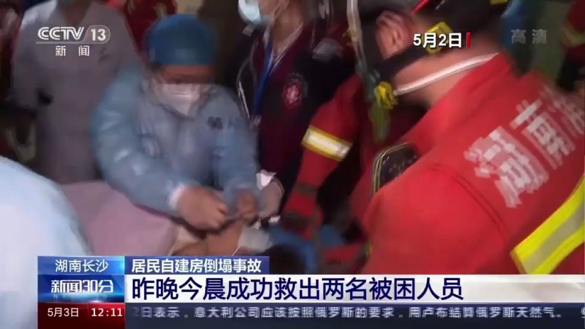 Rescate en el edificio desplomado en Changsha, Hunan, China. 3/5/2022