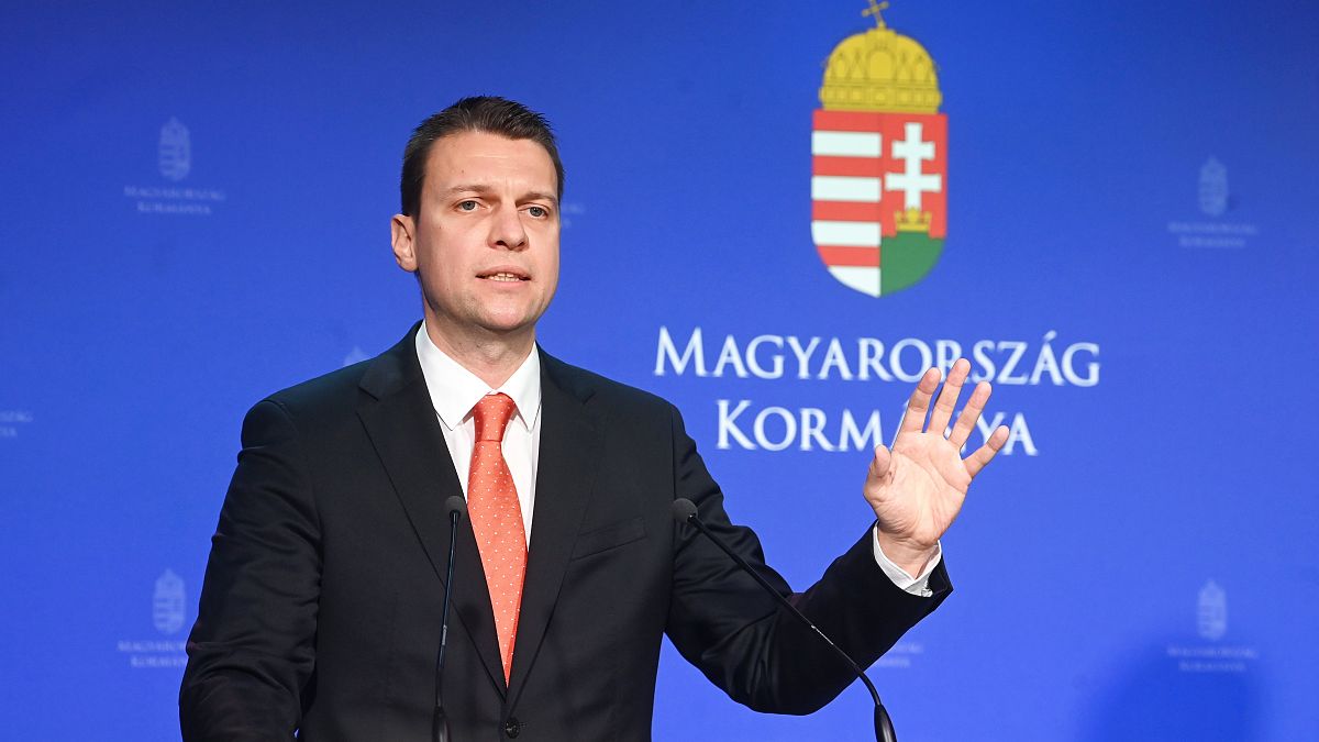 Menczer Tamás tájékoztatásért és Magyarország nemzetközi megjelenítéséért felelős államtitkár