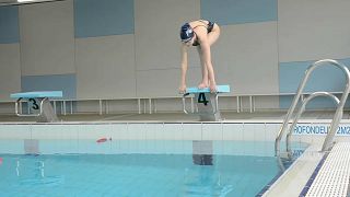 Die 15-jährige ukrainische Schwimmerin Karolina