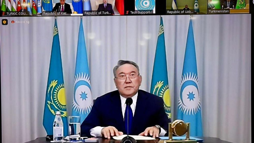 Kazakistan: 'anayasa'da nazarbayev'in kurucu cumhurbaşkanı statüsüne gerek yok'