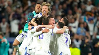 El equipo del Real Madrid celebrando su victoria contra el Manchester City en la semifinal de la Champions League