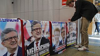 Плакаты в поддержку лидера "Непокорённой Франции" Жана-Люка Меланшона.