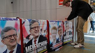 Apoiantes de Jean-Luc Mélenchon preparam campanha eleitoral para as legislativas