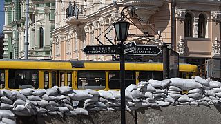 Innenstadt von Odessa mit schützenden Sandsäcken, 5. April 2022