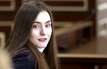 H Ρωσίδα φοιτήτρια Σοφία Σαπέγκα, η οποία είχε συλληφθεί σε αεροσκάφος της Ryanair στη Λευκορωσία