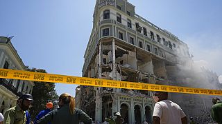 L'Hotel Saratoga, dopo l'esplosione e l'incendio. (6.5.2022)