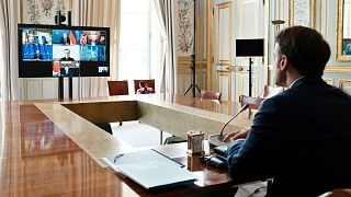 Perspetiva da reunião virtual do G7 da sala do Presidente de França