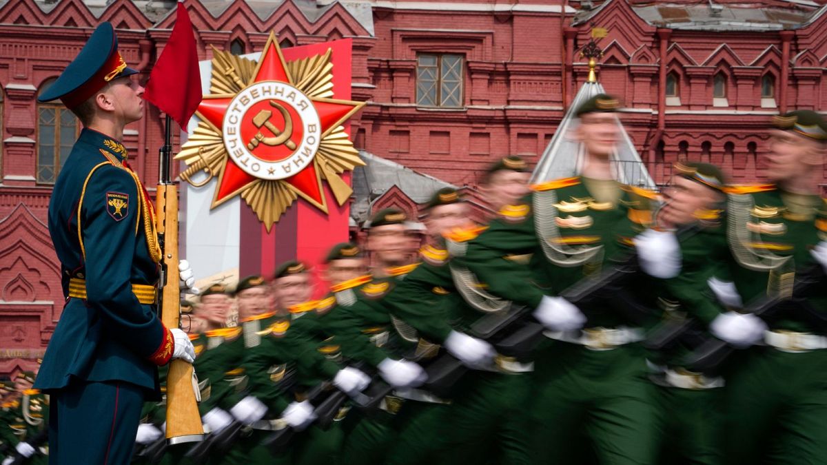 رژه ارتش روسیه در میدان مسکو