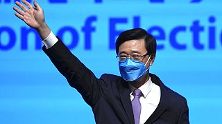John Lee Ka-chi Hong Kong'un yeni baş yöneticisi seçildi