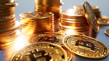Bitcoin amd other cryptos are suffering losses