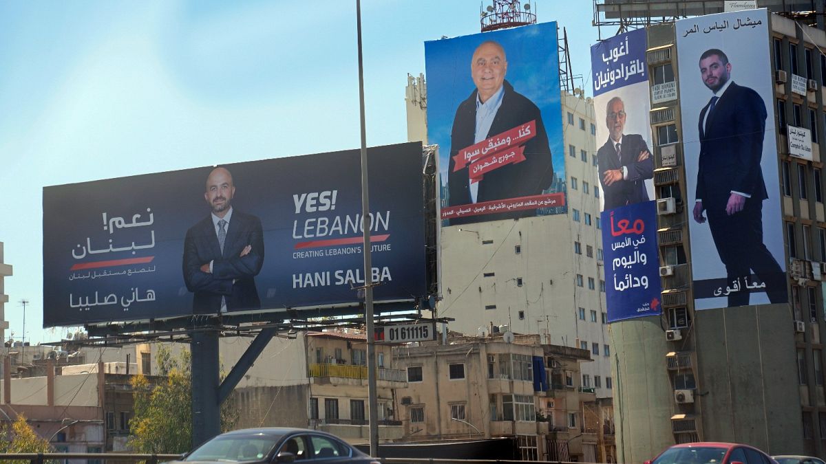  ملصقات حملات انتخابية لمرشحين نيابيين مرتقبين في بيروت،  14 أبريل 2022
