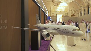 L'industria aeronautica si è riunita a Riad per discutere del futuro del trasporto aereo