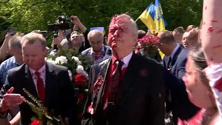 Der russische Botschafter in Polen, Sergej Andrejew, nach dem Angriff mit roter Farbe