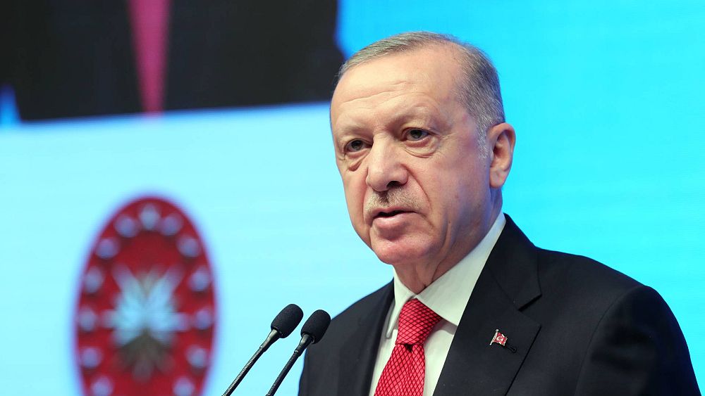 Erdoğan: Ülkemizi sivil, özgürlükçü ve kuşatıcı bir anayasaya mutlaka kavuşturacağız