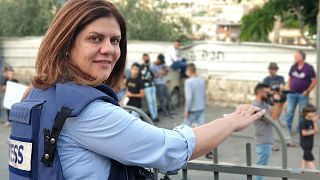 شيرين أبو عاقلة الصحفية الفلسطينية مراسلة شبكة الجزيرة