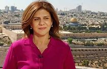 مراسلة قناة الجزيرة، شيرين أبو عاقلة التي قتلت اليوم الأربعاء 11 مايو 2022 أثناء تغطيتها لعملية عسكرية إسرائيلية في مخيم جنين بالضفة الغربية المحتلة